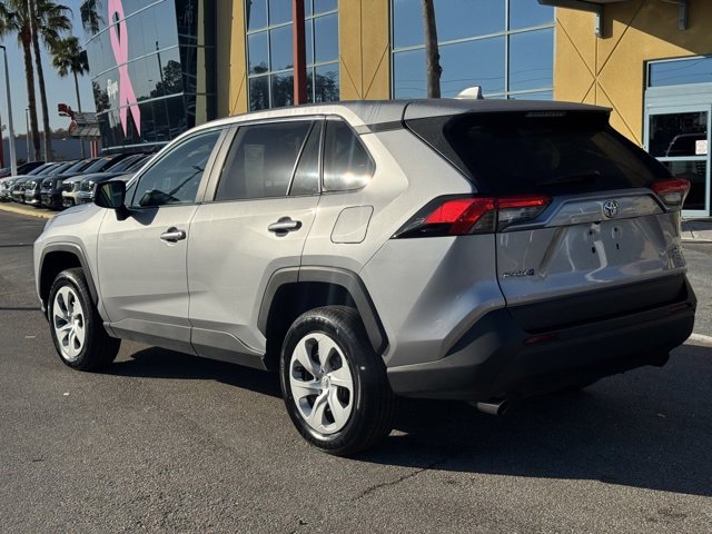 Used 2024 Toyota RAV4 LE image 3