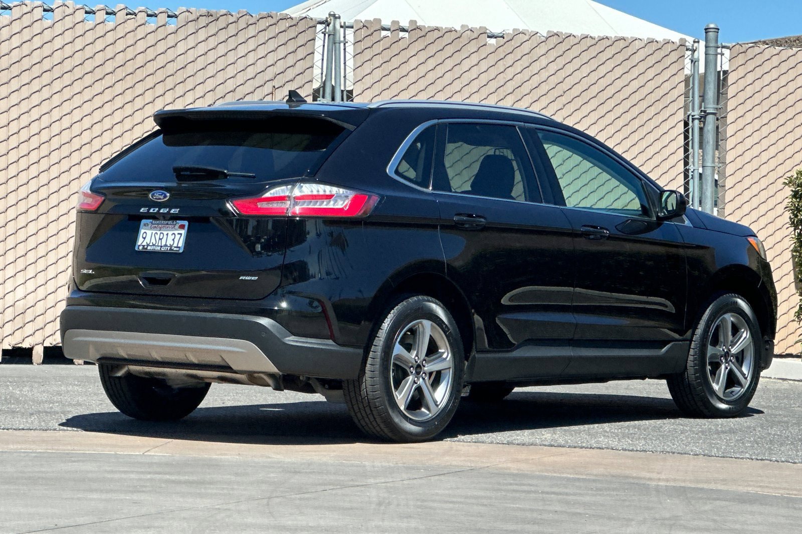 Used 2024 Ford Edge SEL w/ Convenience Package AWD/4WD image 4