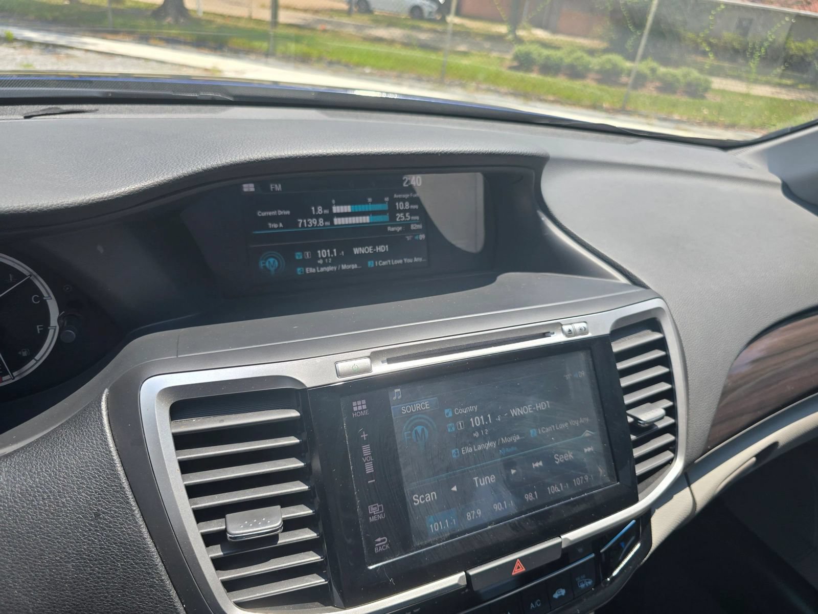 Used 2016 Honda Accord EX image 16
