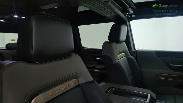 Used 2025 GMC Hummer EV 3X w/ LPO, Illumination Package AWD/4WD image 24