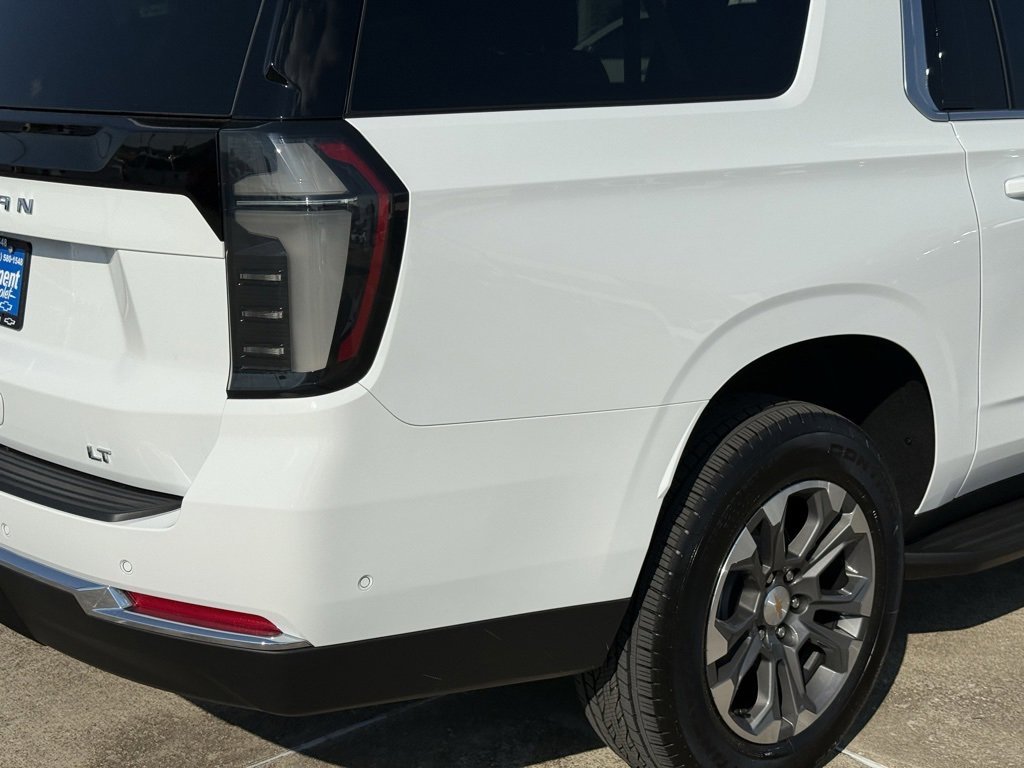 New 2026 Chevrolet Suburban LT w/ Comfort Package image 11