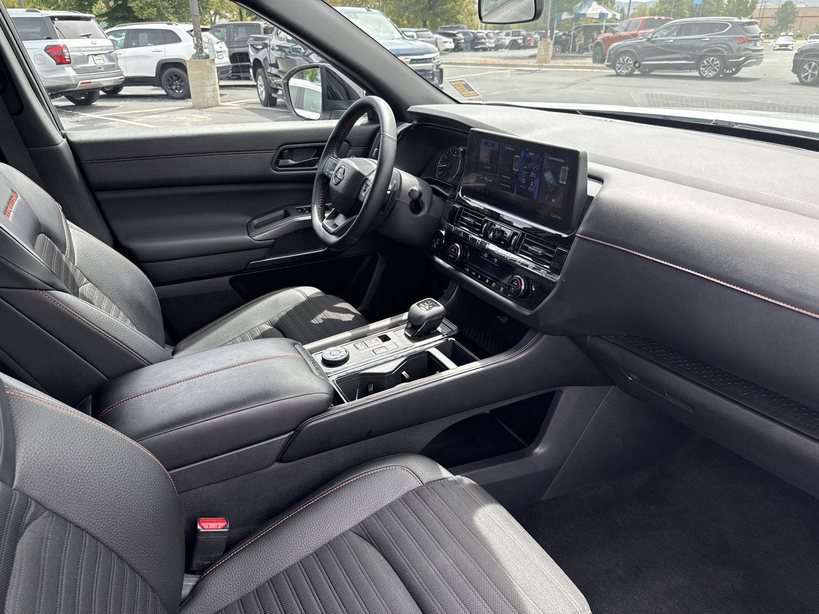 Used 2026 Nissan Pathfinder Rock Creek AWD/4WD image 26
