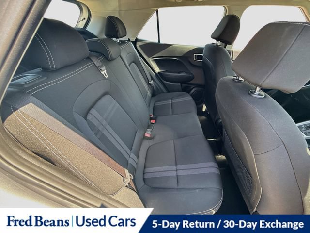 Used 2024 Hyundai Venue SEL FWD image 31