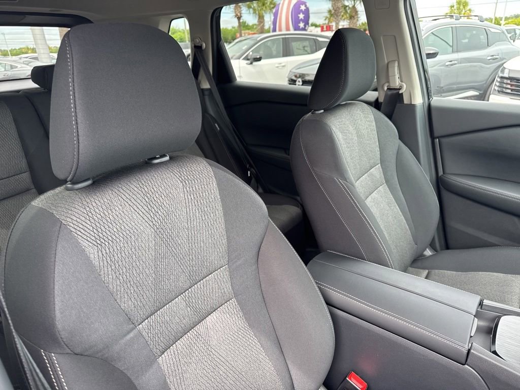 New 2026 Nissan Rogue SV FWD image 19