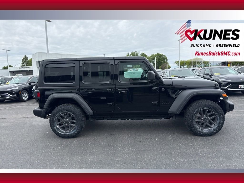 Used 2025 Jeep Wrangler Unlimited Sport AWD/4WD image 4