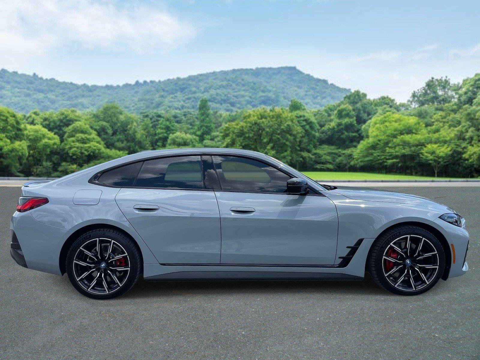Used 2023 BMW i4 eDrive40 w/ M Sport Package RWD image 22