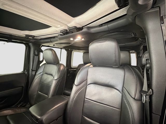 Used 2019 Jeep Wrangler Unlimited Sahara AWD/4WD image 20