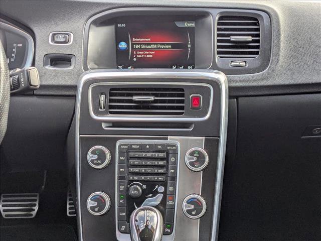 Used 2015 Volvo S60 T6 R-Design image 14