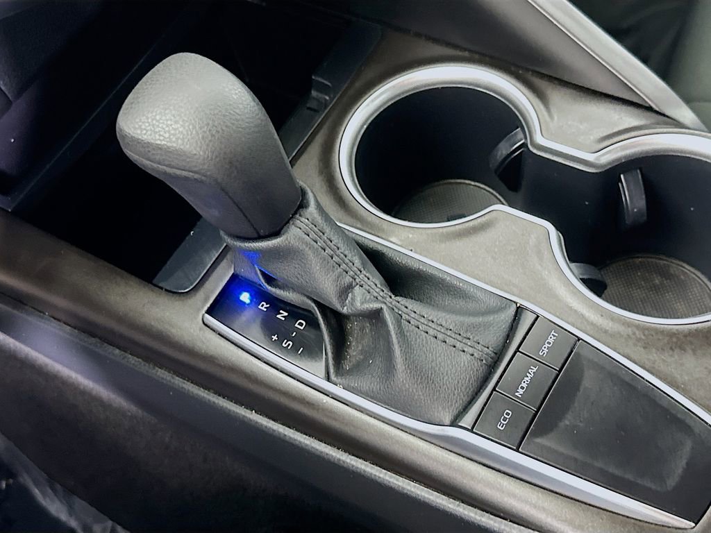 Used 2023 Toyota Camry LE image 31