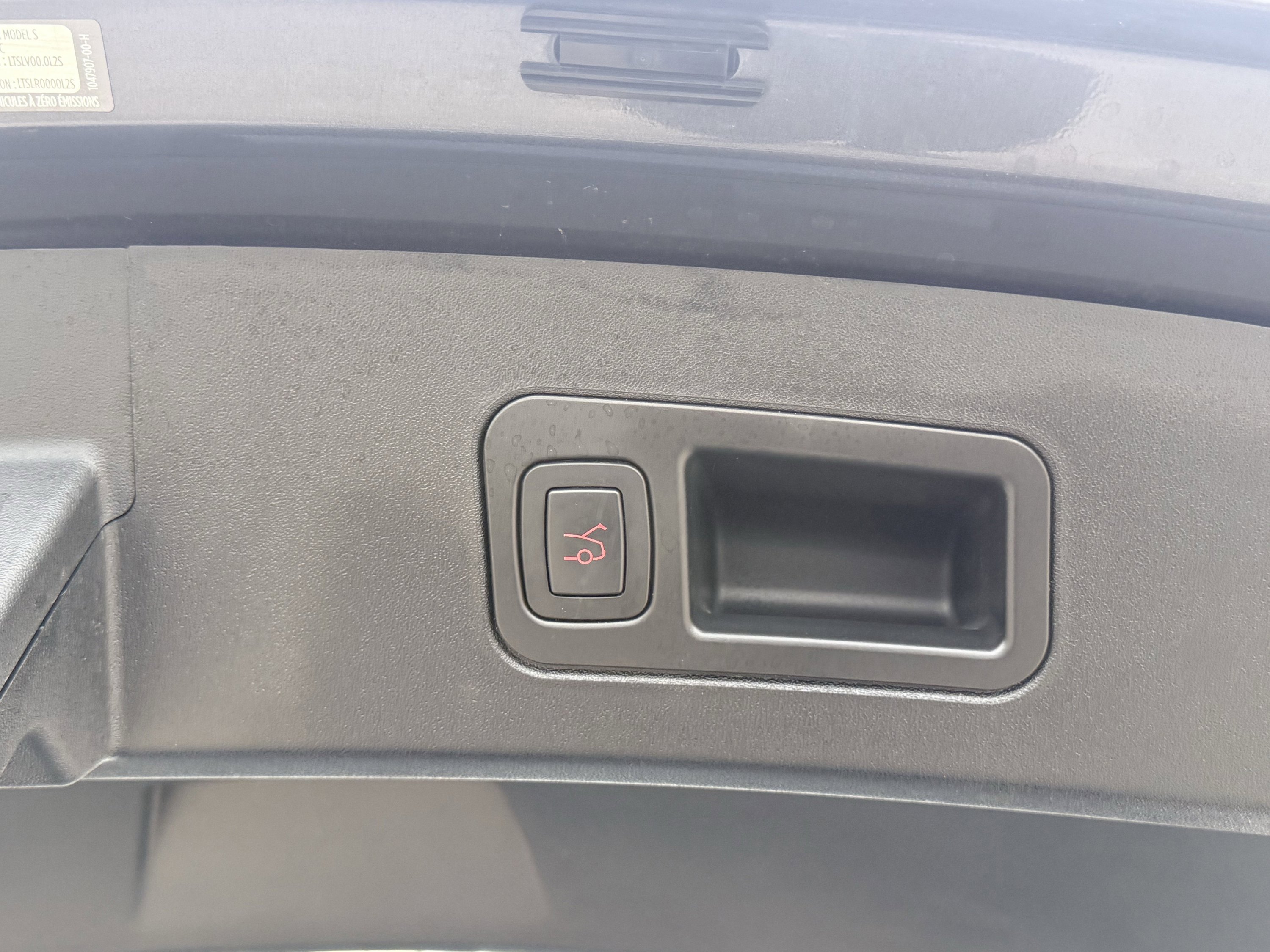 Used 2020 Tesla Model S Long Range Plus image 27