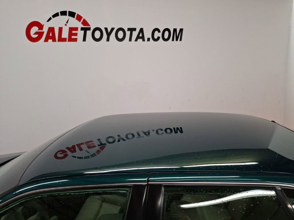 Used 1997 Cadillac Seville SLS w/ Leather/Lumbar Pkg FWD image 8