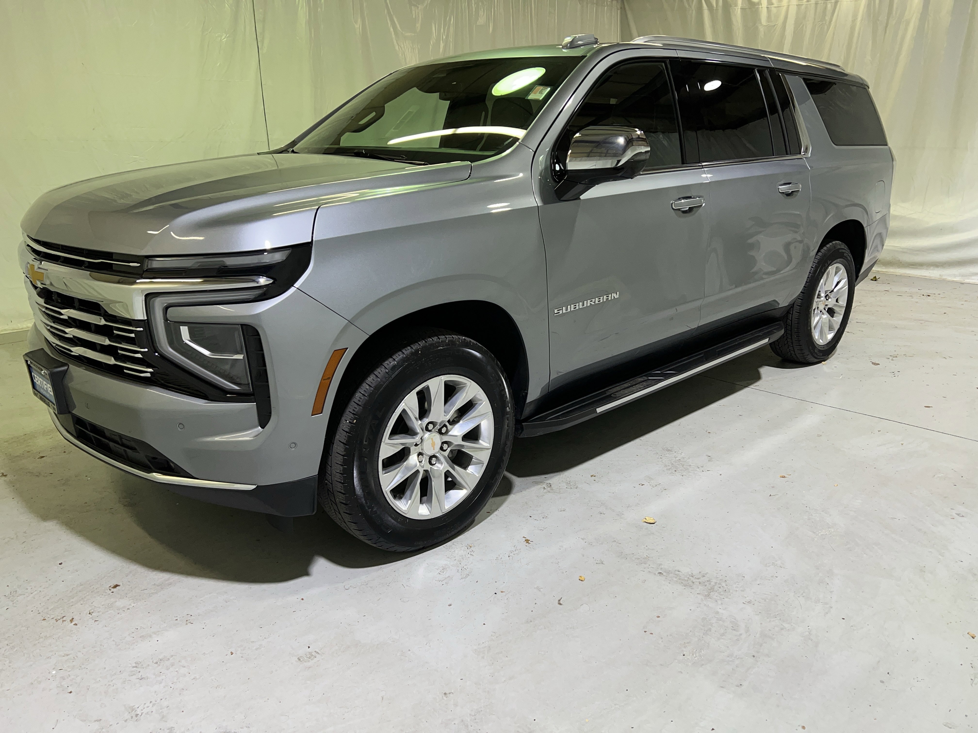 Certified 2025 Chevrolet Suburban Premier image 6