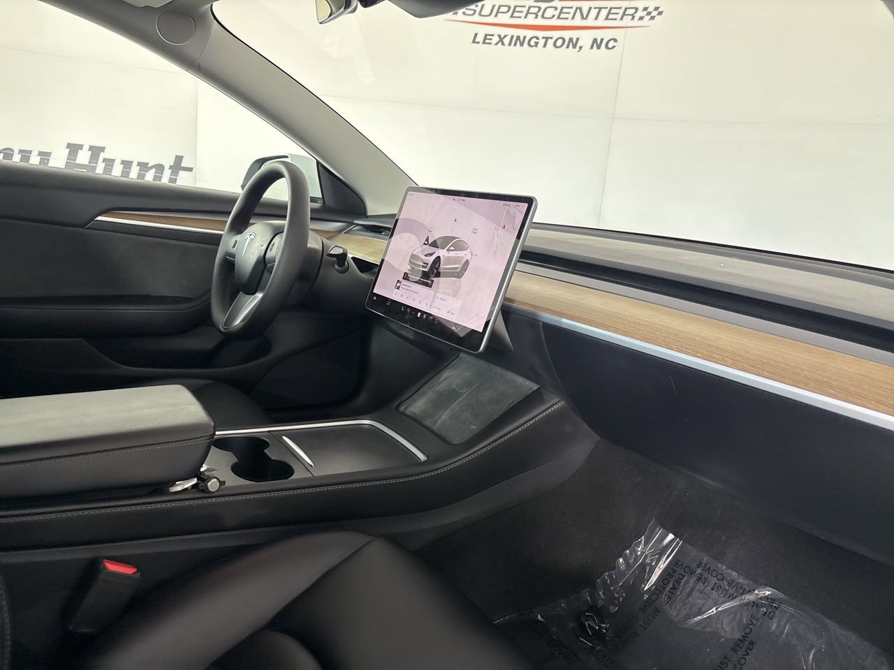 Used 2023 Tesla Model 3 Standard Range image 23