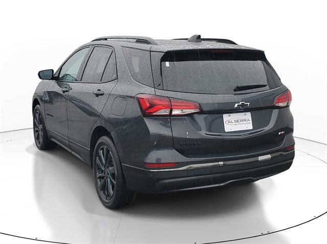 Used 2023 Chevrolet Equinox RS image 3