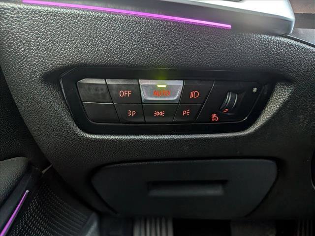 Used 2021 BMW 330e w/ Convenience Package image 18