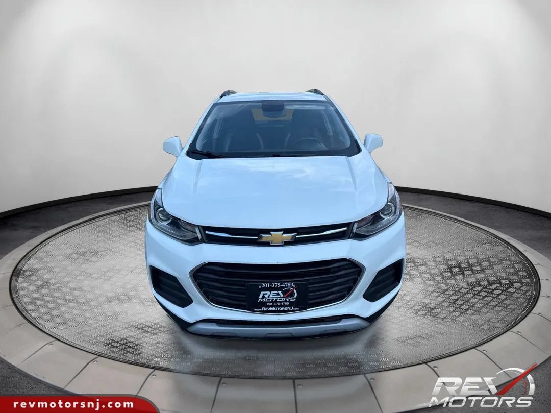 Used 2019 Chevrolet Trax LT w/ LT Convenience Package FWD image 8