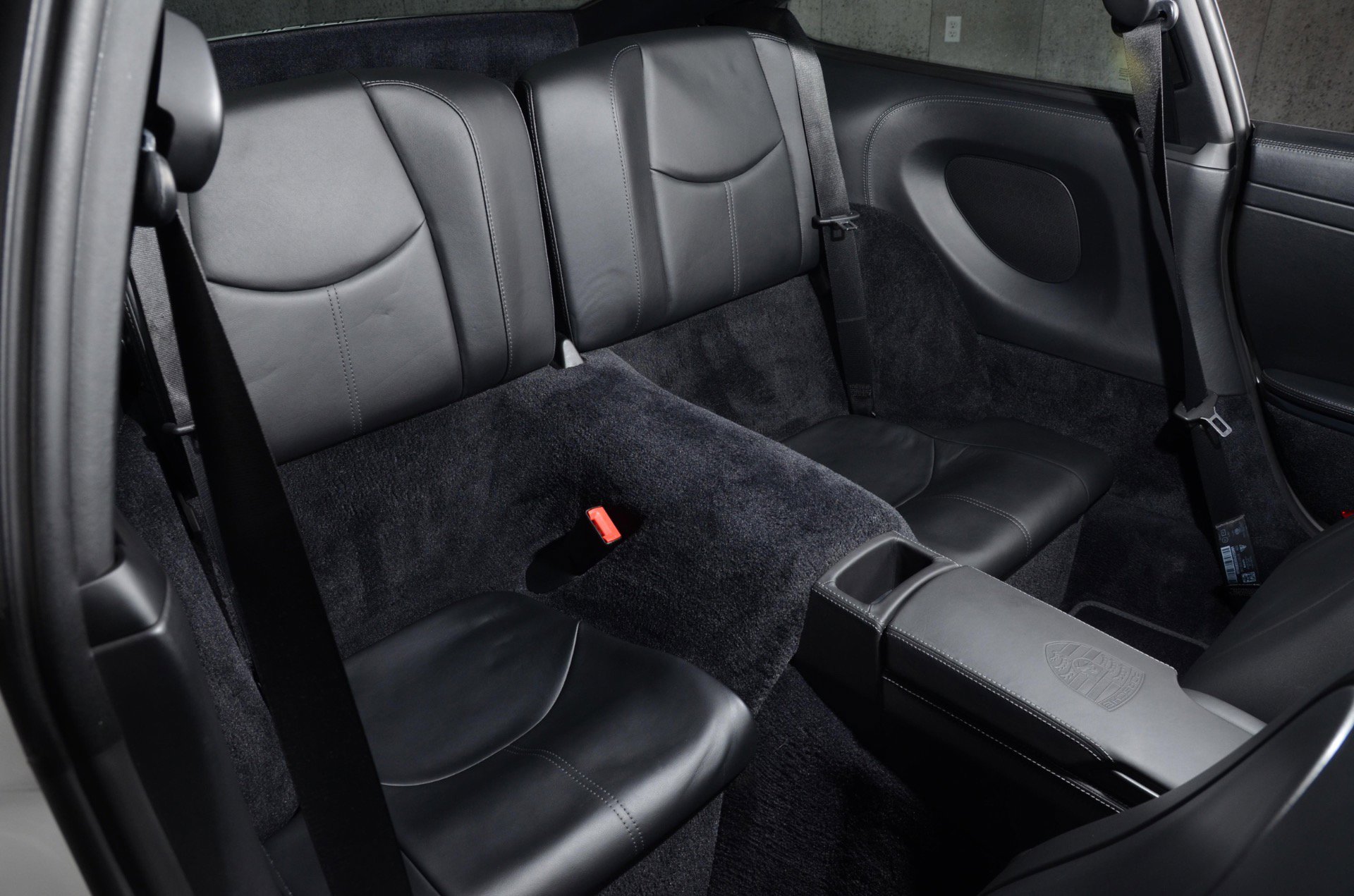 Used 2010 Porsche 911 Carrera 4S image 27