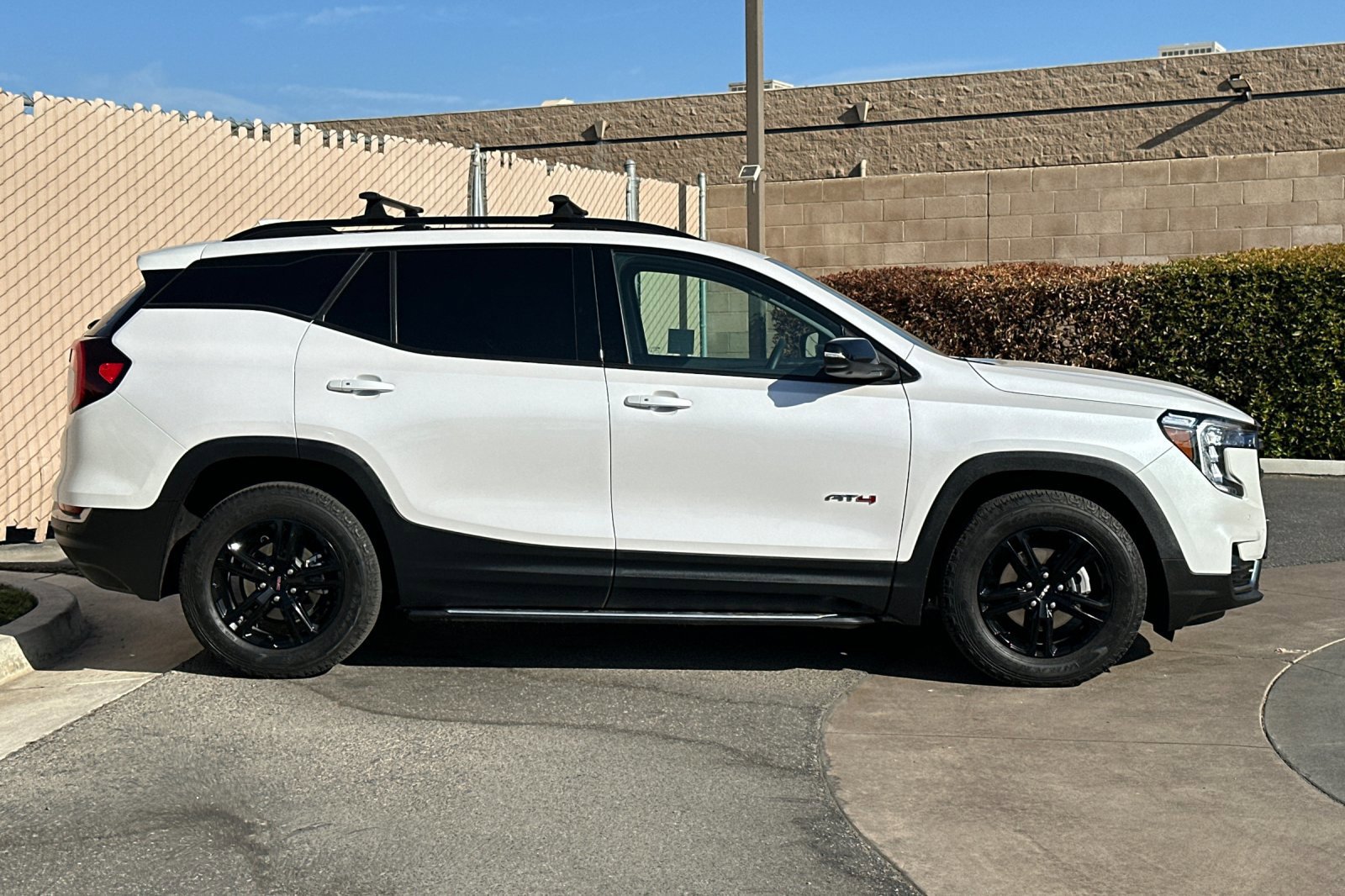 Certified 2022 GMC Terrain AT4 w/ Infotainment Package II AWD/4WD image 3