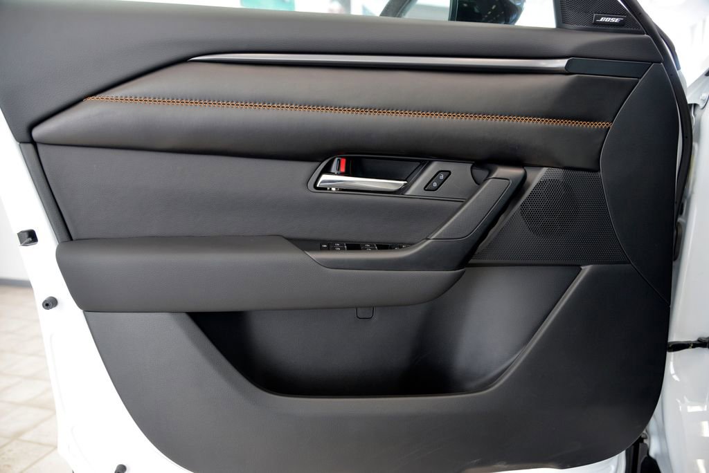 Used 2025 MAZDA CX-50 AWD 2.5 S w/ Weather Package image 14