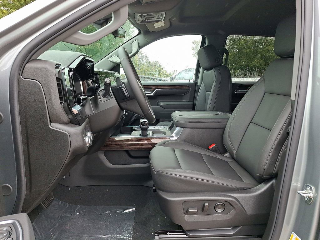 New 2026 GMC Sierra 1500 Elevation w/ Elevation Premium Package image 9