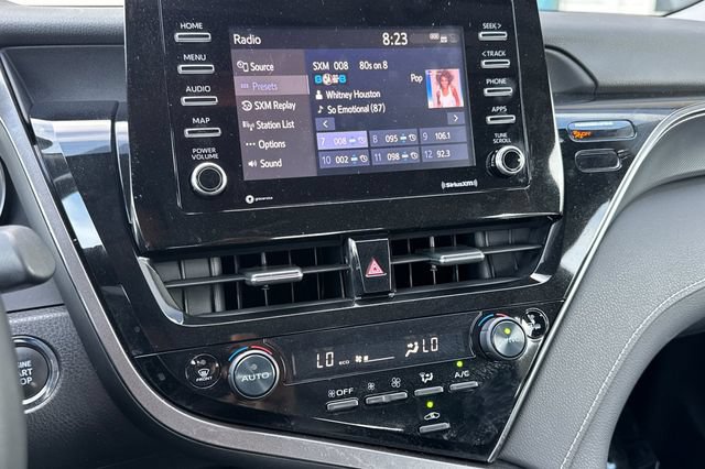 Used 2023 Toyota Camry SE w/ Convenience Package FWD image 31