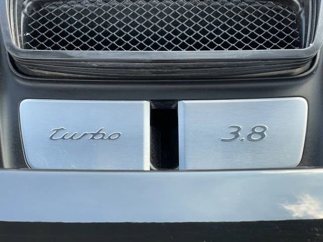 Used 2014 Porsche 911 Turbo image 4