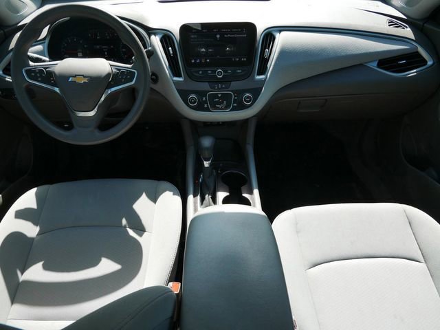 Used 2023 Chevrolet Malibu LS FWD image 13