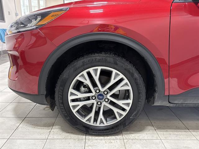 Used 2022 Ford Escape SEL w/ Technology Package image 7