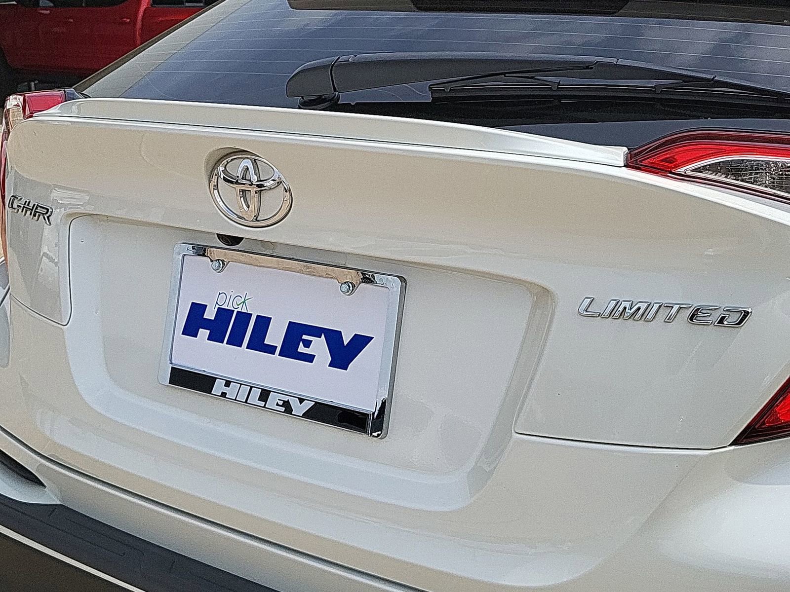 Used 2019 Toyota C-HR Limited image 33