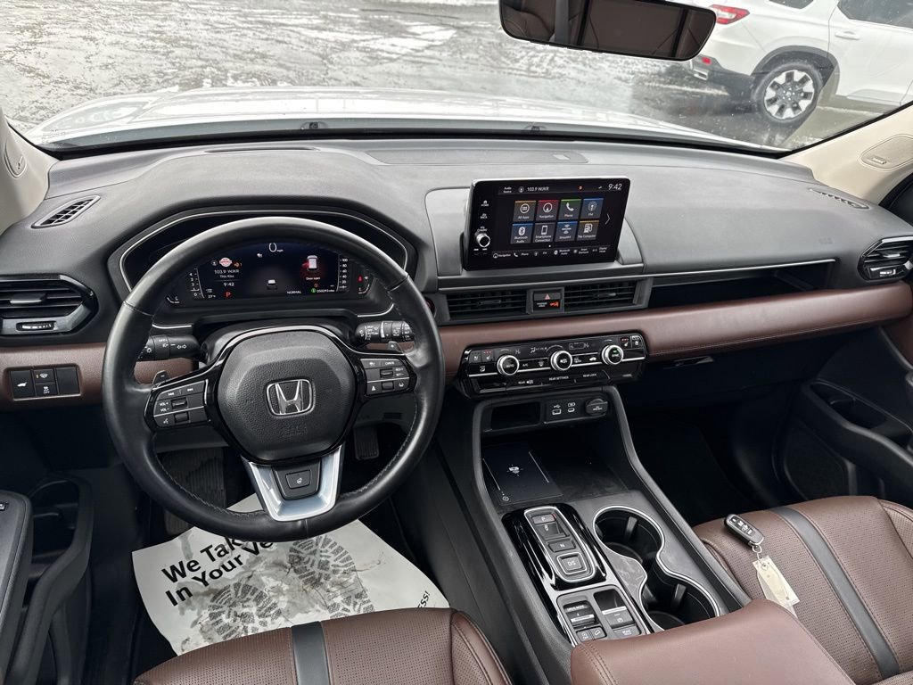 Used 2024 Honda Pilot Elite image 38