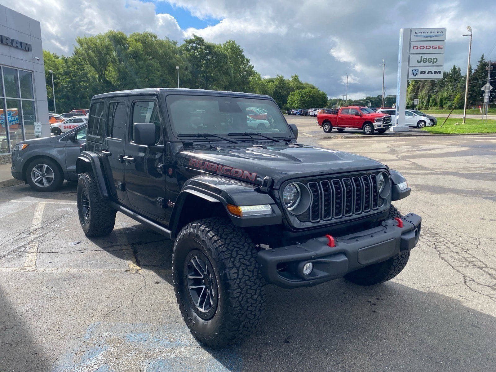 Used 2026 Jeep Wrangler Unlimited Rubicon AWD/4WD image 6