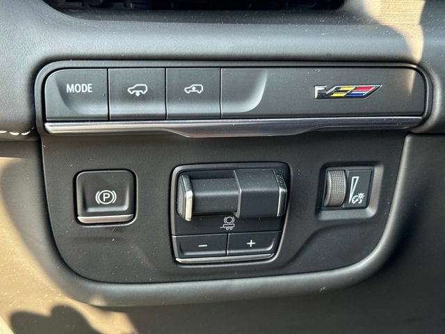 Certified 2023 Cadillac Escalade V AWD/4WD image 33