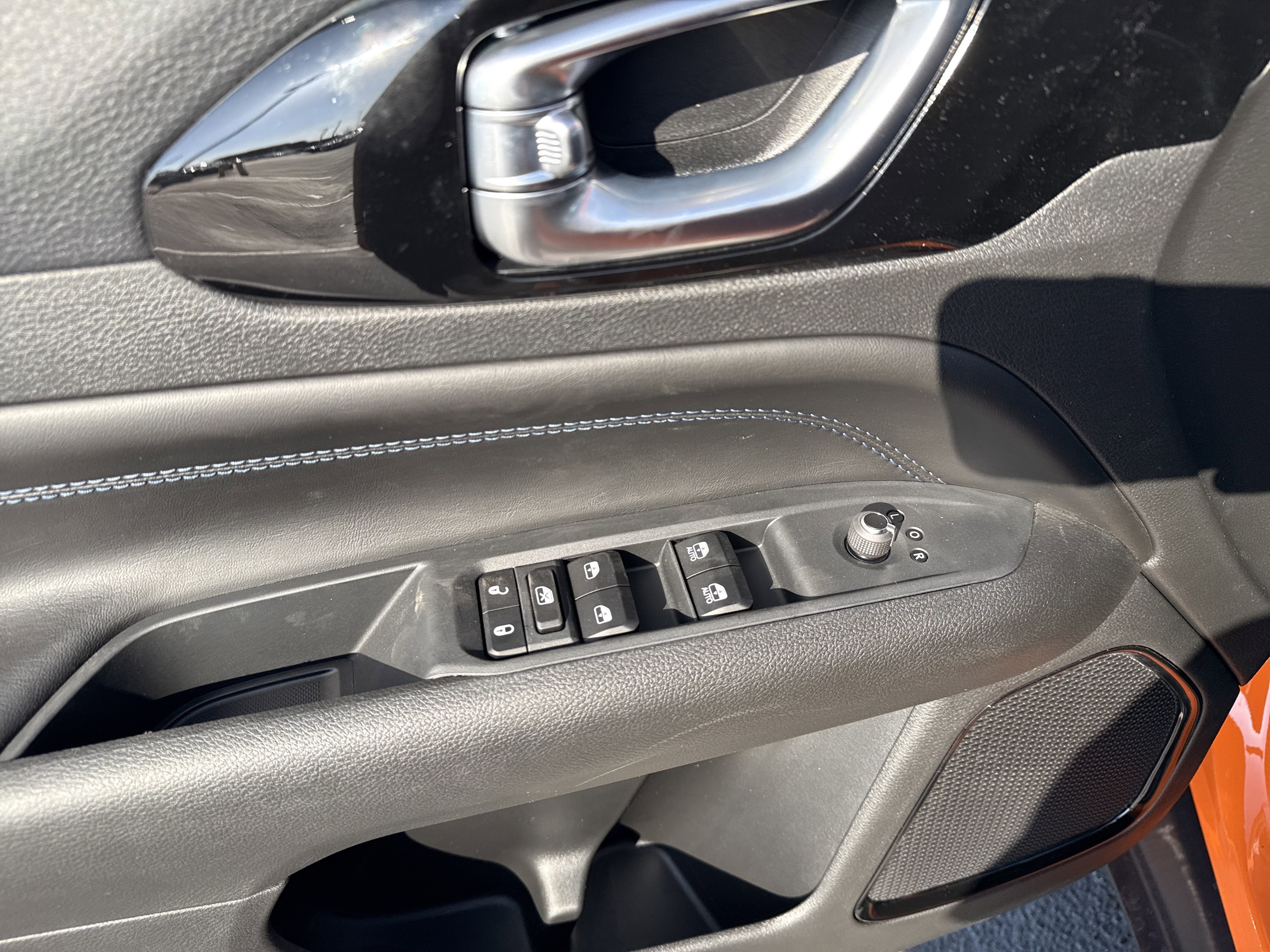 New 2026 Jeep Compass Latitude image 13