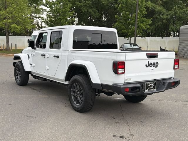 New 2026 Jeep Gladiator Sport AWD/4WD image 11
