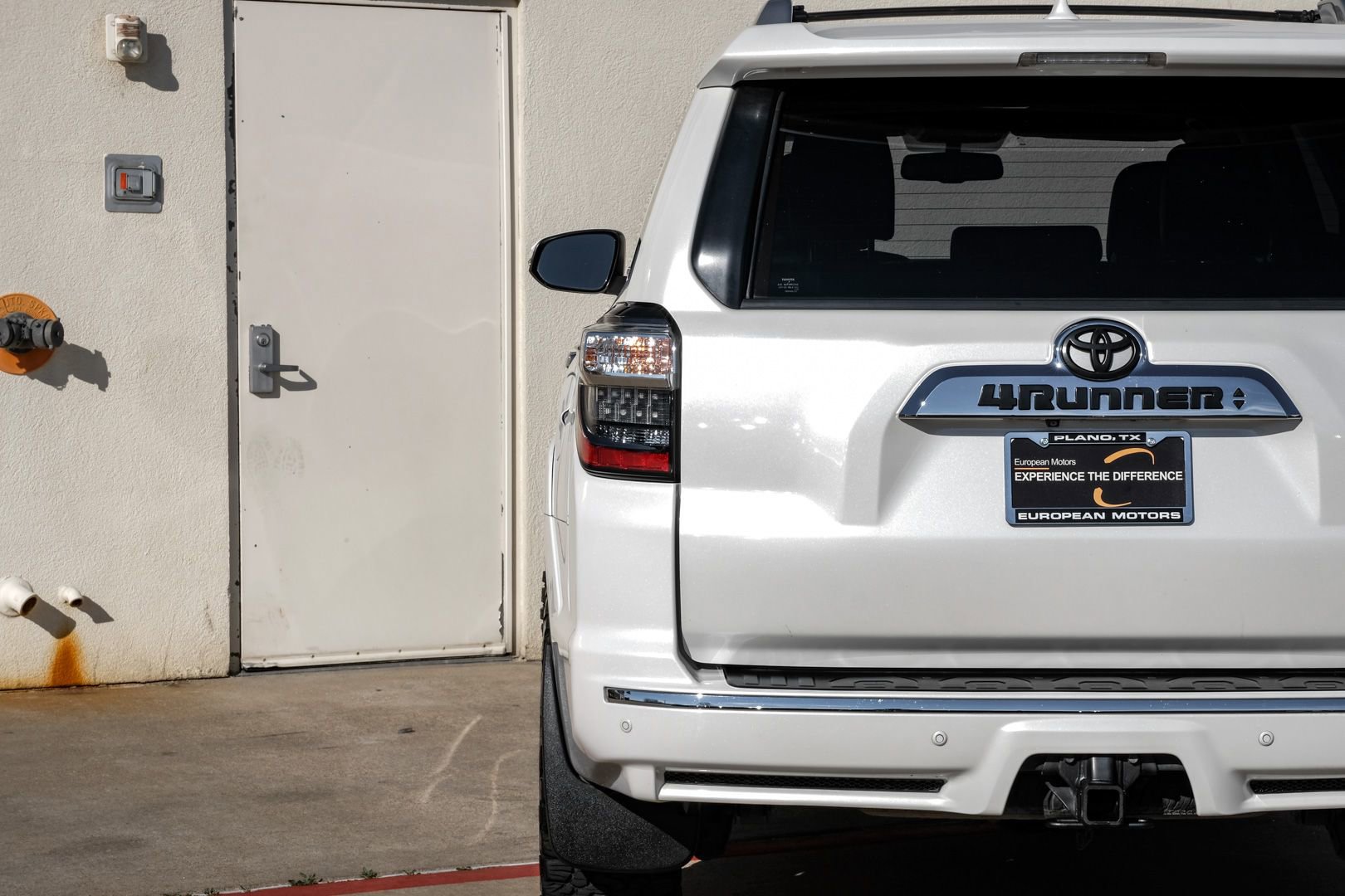 Used 2014 Toyota 4Runner Limited image 46