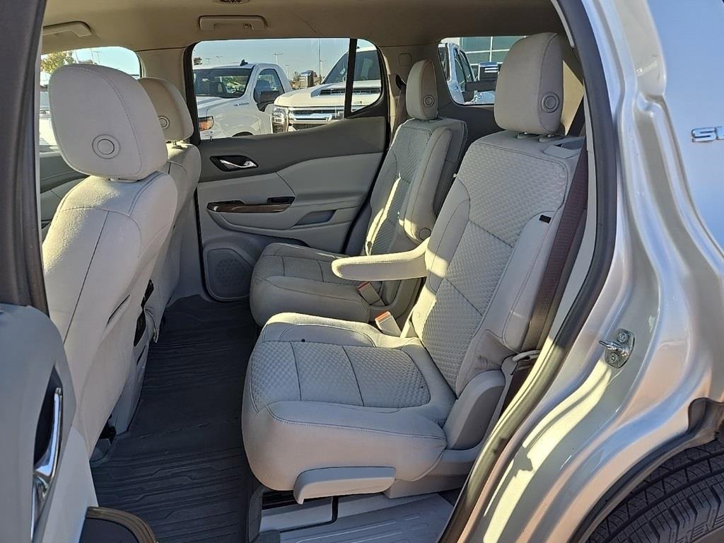 Used 2019 GMC Acadia SLE w/ LPO, Floor Liner Package image 13