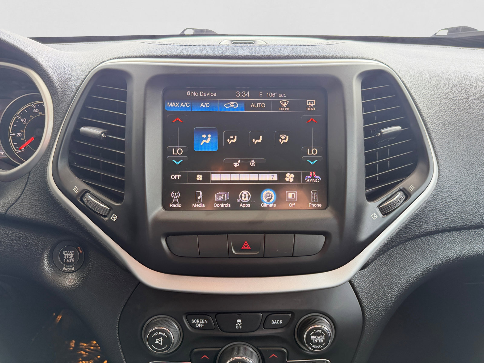 Used 2014 Jeep Cherokee Limited FWD image 15