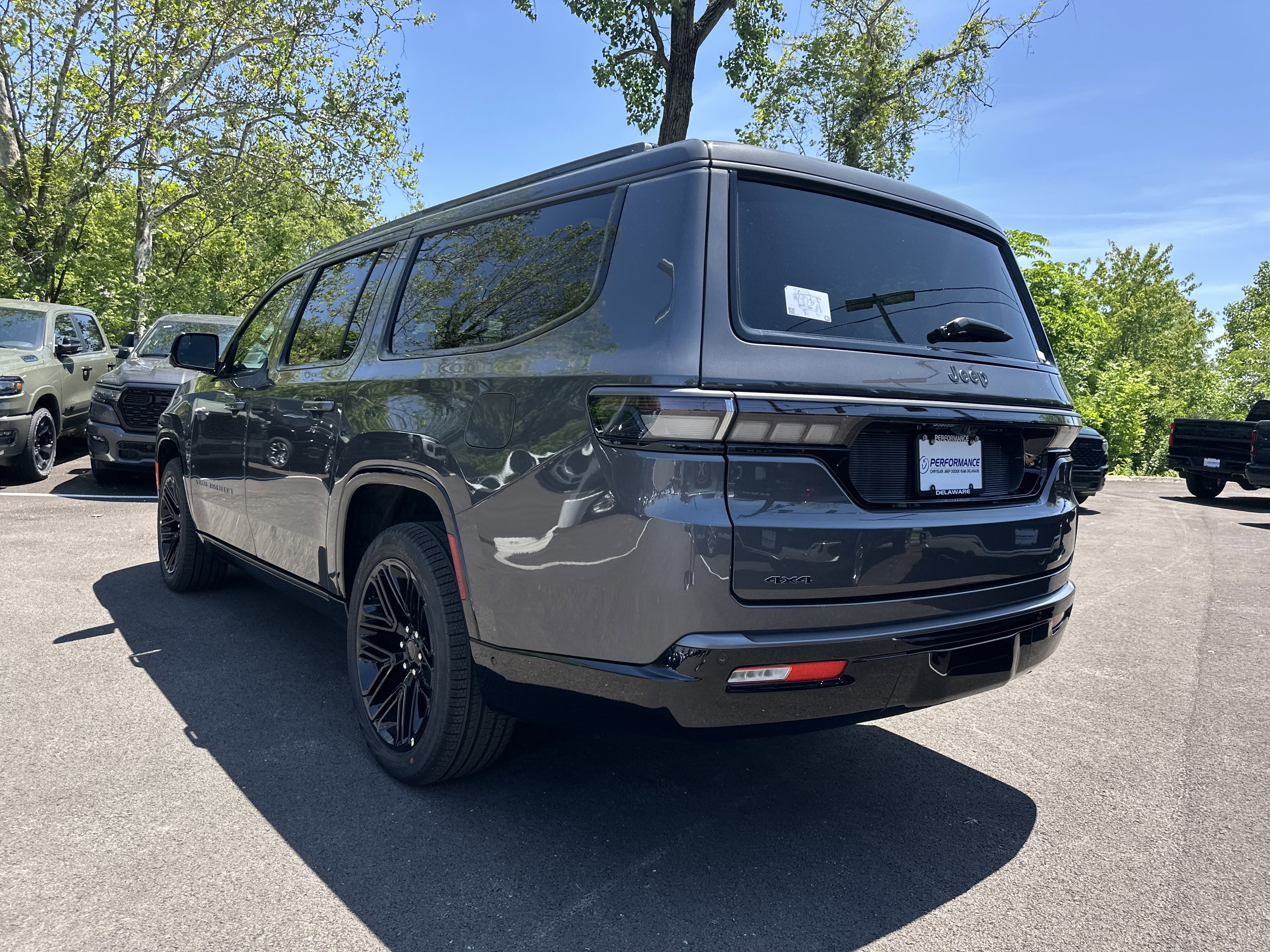 New 2026 Jeep Grand Wagoneer L Limited AWD/4WD image 26