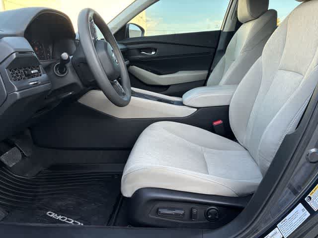 Used 2023 Honda Accord EX image 18