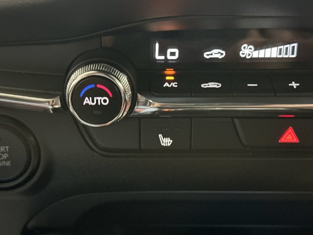 New 2026 MAZDA MAZDA3 Carbon AWD/4WD image 34