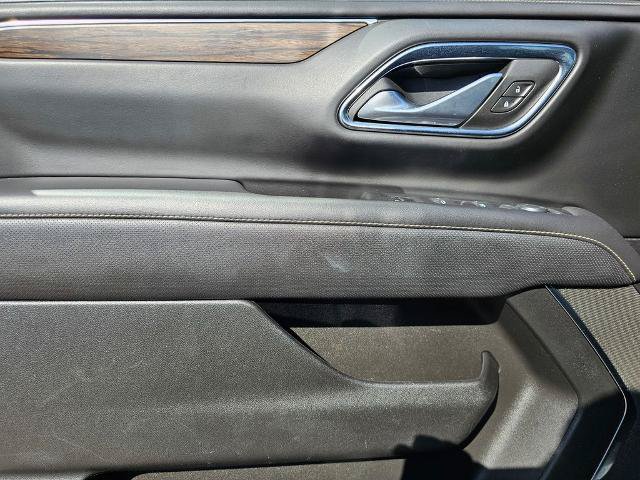 Used 2024 Chevrolet Tahoe Premier AWD/4WD image 20