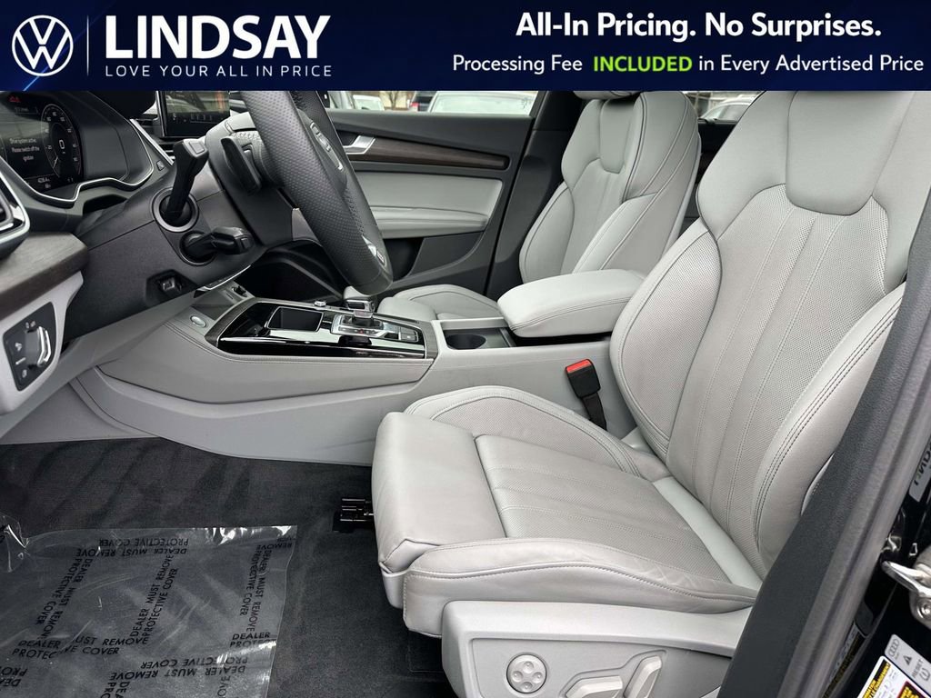 Used 2024 Audi Q5 e Premium Plus w/ Premium Plus Package image 11