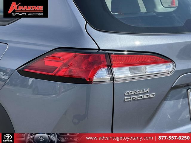Certified 2025 Toyota Corolla Cross L AWD/4WD image 13