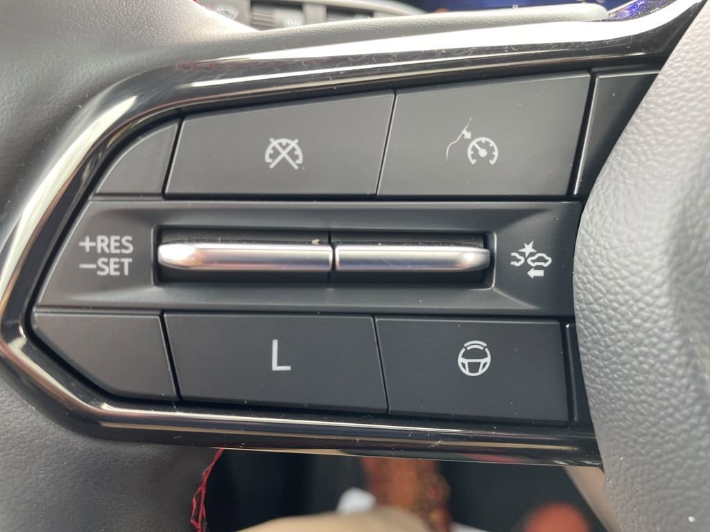 Used 2024 Chevrolet Traverse RS AWD/4WD image 23