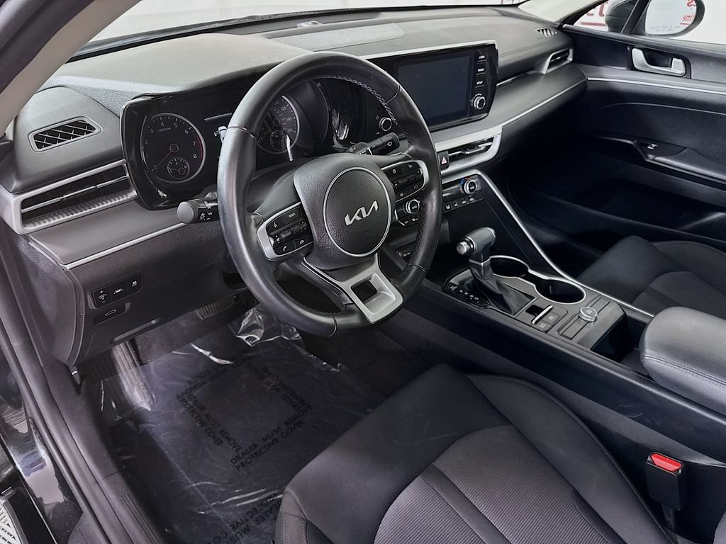 Certified 2022 Kia K5 LXS AWD/4WD image 17