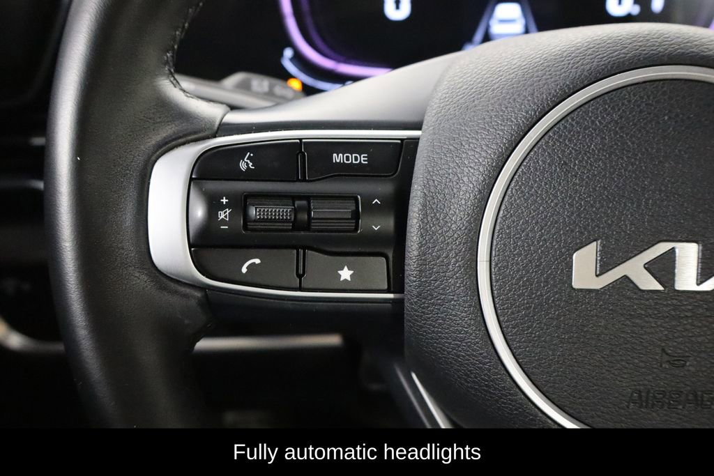 Used 2023 Kia Sportage EX FWD image 8