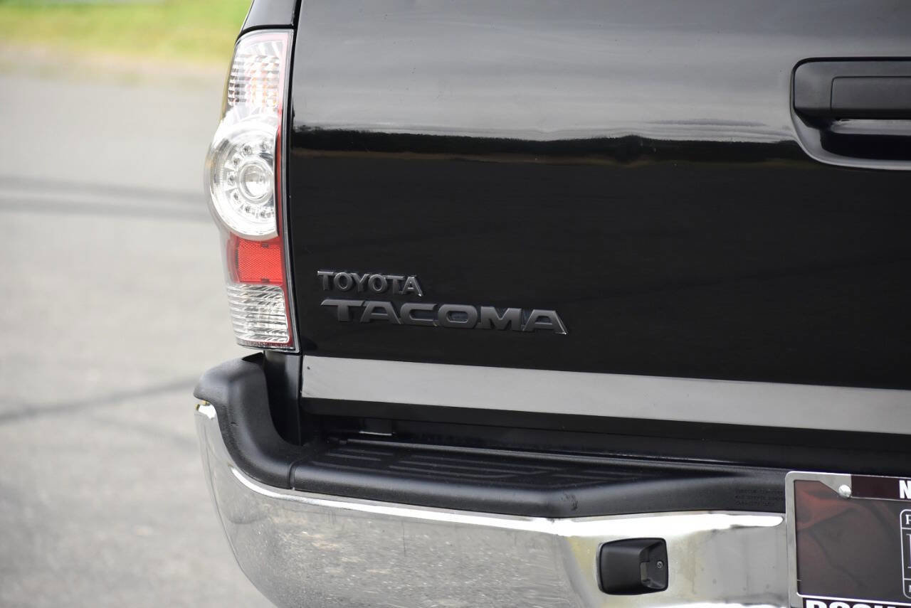 Used 2014 Toyota Tacoma 4x4 Double Cab w/ TRD Off-Road Package image 15