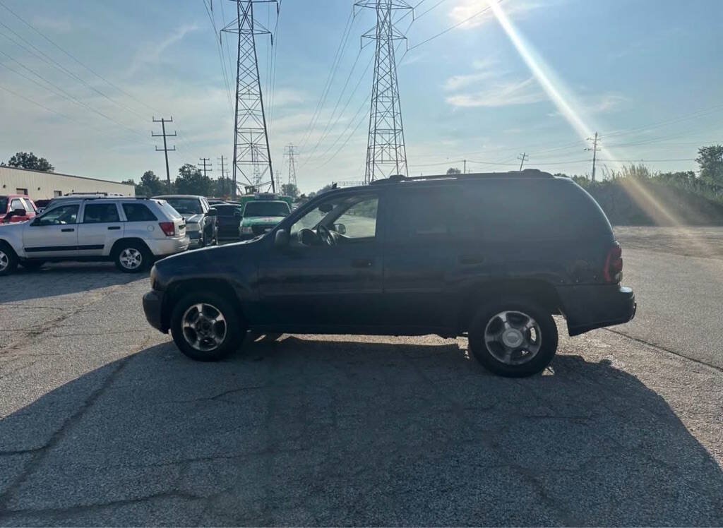 Used 2007 Chevrolet TrailBlazer LS AWD/4WD image 6