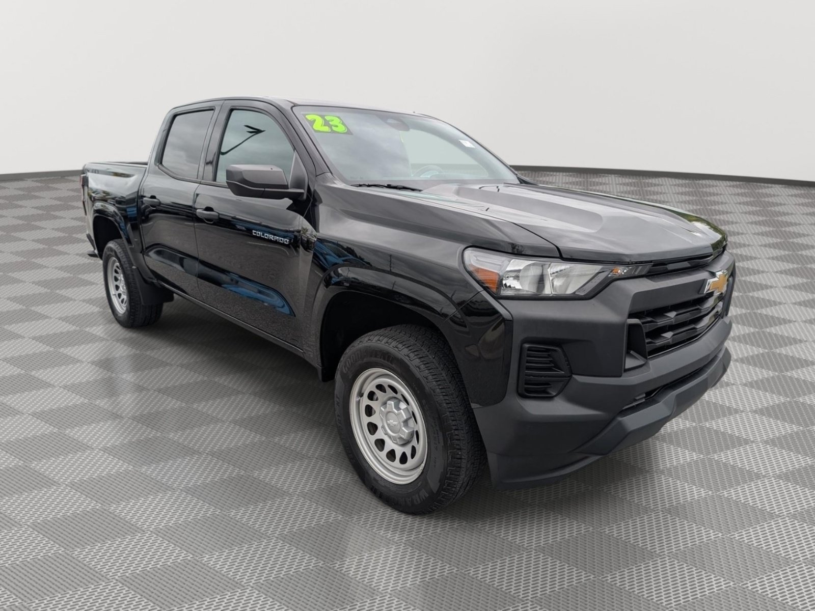 Used 2023 Chevrolet Colorado W/T w/ Advanced Trailering Package RWD image 7
