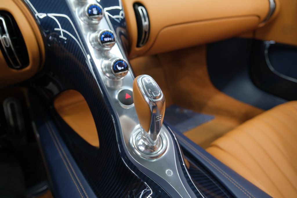 Used 2020 Bugatti Chiron AWD/4WD image 53